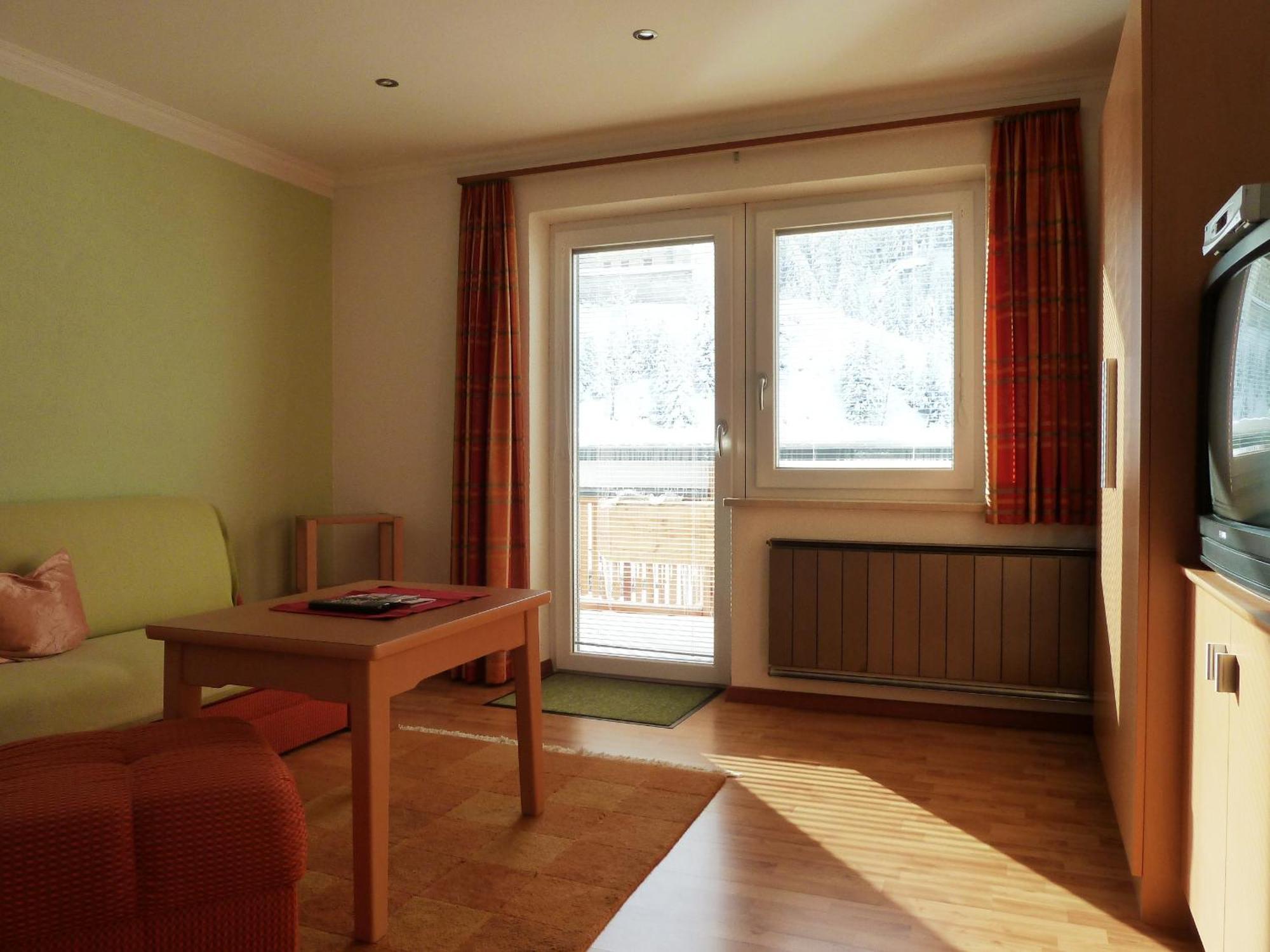 Haus Arnika Hotel Nauders Exterior photo